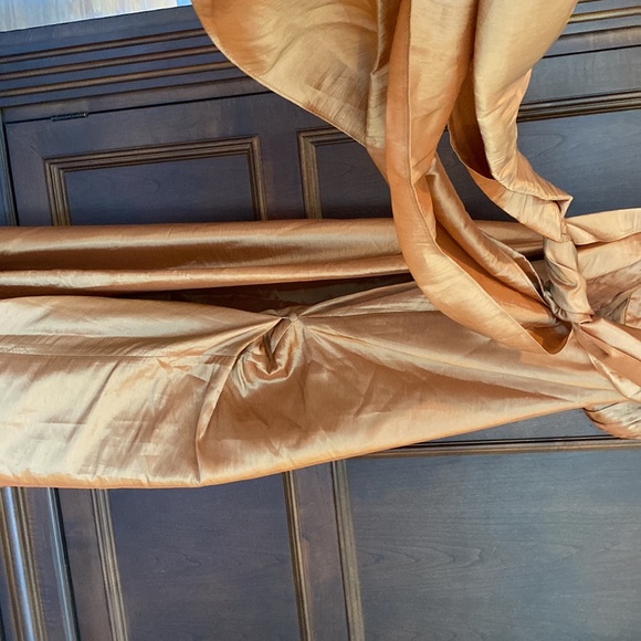 Absolutely beautiful rust colored Dress  size 8 - Picture 6 of 9